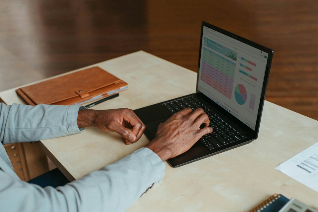 Salário de Auxiliar Administrativo em 2025